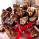 How To Create A Brownie Day Food Basket With Cookies And Brownies